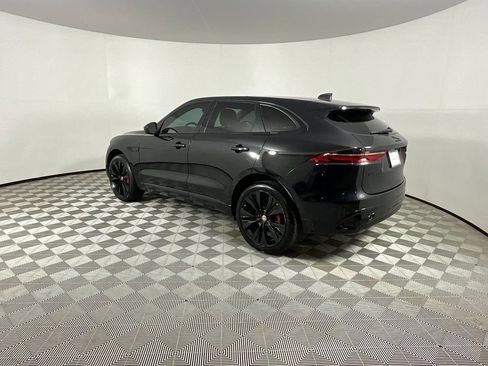 Used 2022 Jaguar F-PACE S image 3