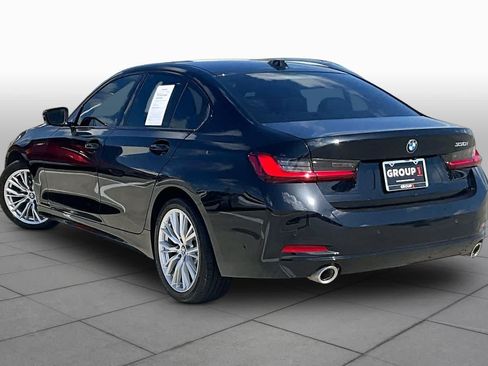 Used 2023 BMW 330i Sedan w/ Parking Assistance Package RWD image 11