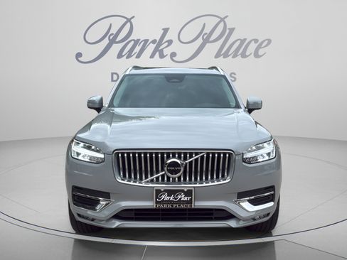 Used 2024 Volvo XC90 B6 Plus AWD/4WD image 8