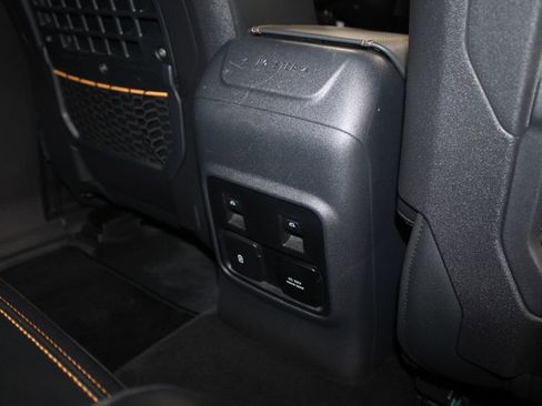 Used 2024 Ford Bronco Badlands image 35