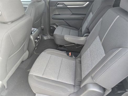 New 2026 GMC Acadia Elevation image 14