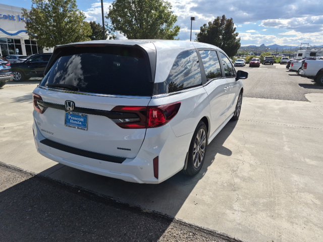 New 2027 Honda Odyssey Touring image 9