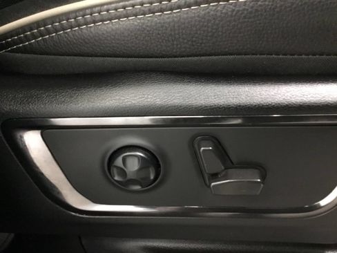 Used 2022 RAM 1500 Limited AWD/4WD image 24