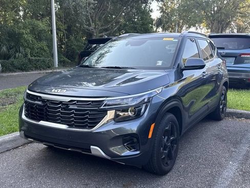 Used 2026 Kia Seltos EX w/ EX Sunroof Package FWD image 3
