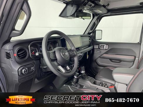 New 2026 Jeep Gladiator Rubicon AWD/4WD image 11