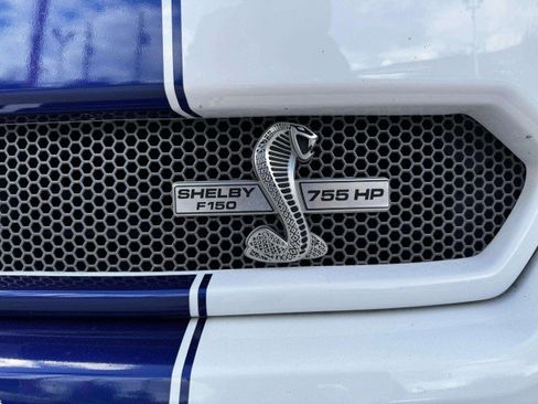 Used 2018 Ford F150 Lariat w/ Equipment Group 502A Luxury image 11