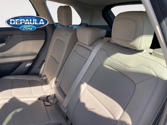 Used 2023 Lincoln Corsair AWD w/ Equipment Group 101A image 17