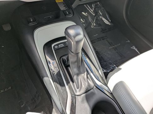 Used 2024 Toyota Corolla XSE FWD image 27