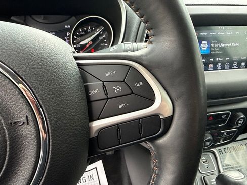 Used 2018 Jeep Compass Latitude w/ Popular Equipment Group AWD/4WD image 27