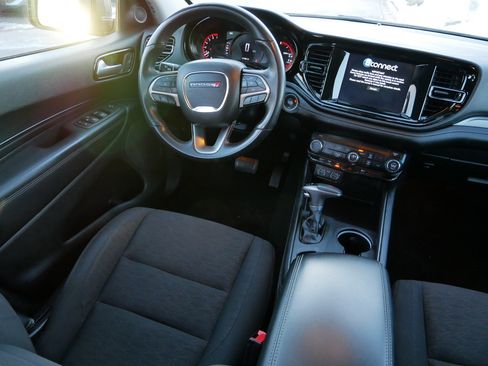 Used 2022 Dodge Durango SXT image 9