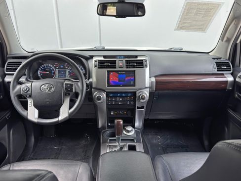 Used 2018 Toyota 4Runner Limited AWD/4WD image 12