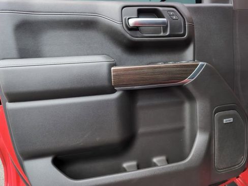 Used 2019 Chevrolet Silverado 1500 LT Trail Boss image 11