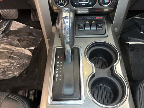 Used 2013 Ford F150 Raptor w/ Luxury Equipment Group image 23