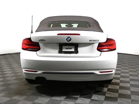Used 2020 BMW 230i xDrive Convertible w/ Premium Package AWD/4WD image 10