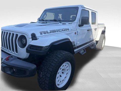 Used 2022 Jeep Gladiator Rubicon w/ Trailer Tow Package AWD/4WD image 8