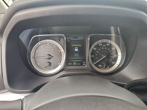 Used 2018 Nissan Titan PRO-4X AWD/4WD image 18