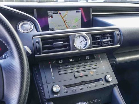 Used 2017 Lexus RC 200t F Sport image 11