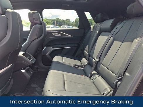 Used 2024 Cadillac Lyriq Luxury w/ LPO, Floor Liner Package AWD/4WD image 19