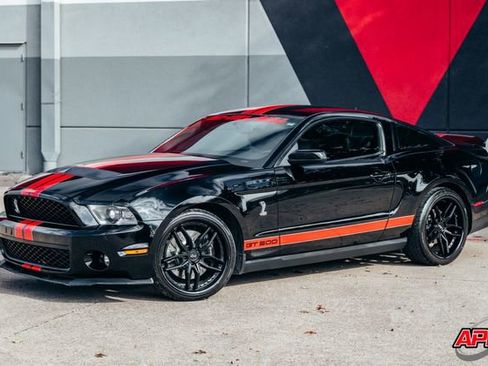 Used 2011 Ford Mustang Shelby GT500 w/ SVT Performance Pkg image 33