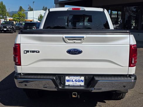 Used 2017 Ford F150 Lariat w/ Equipment Group 502A Luxury AWD/4WD image 8