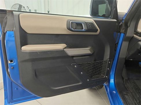 Used 2023 Ford Bronco Wildtrak image 27