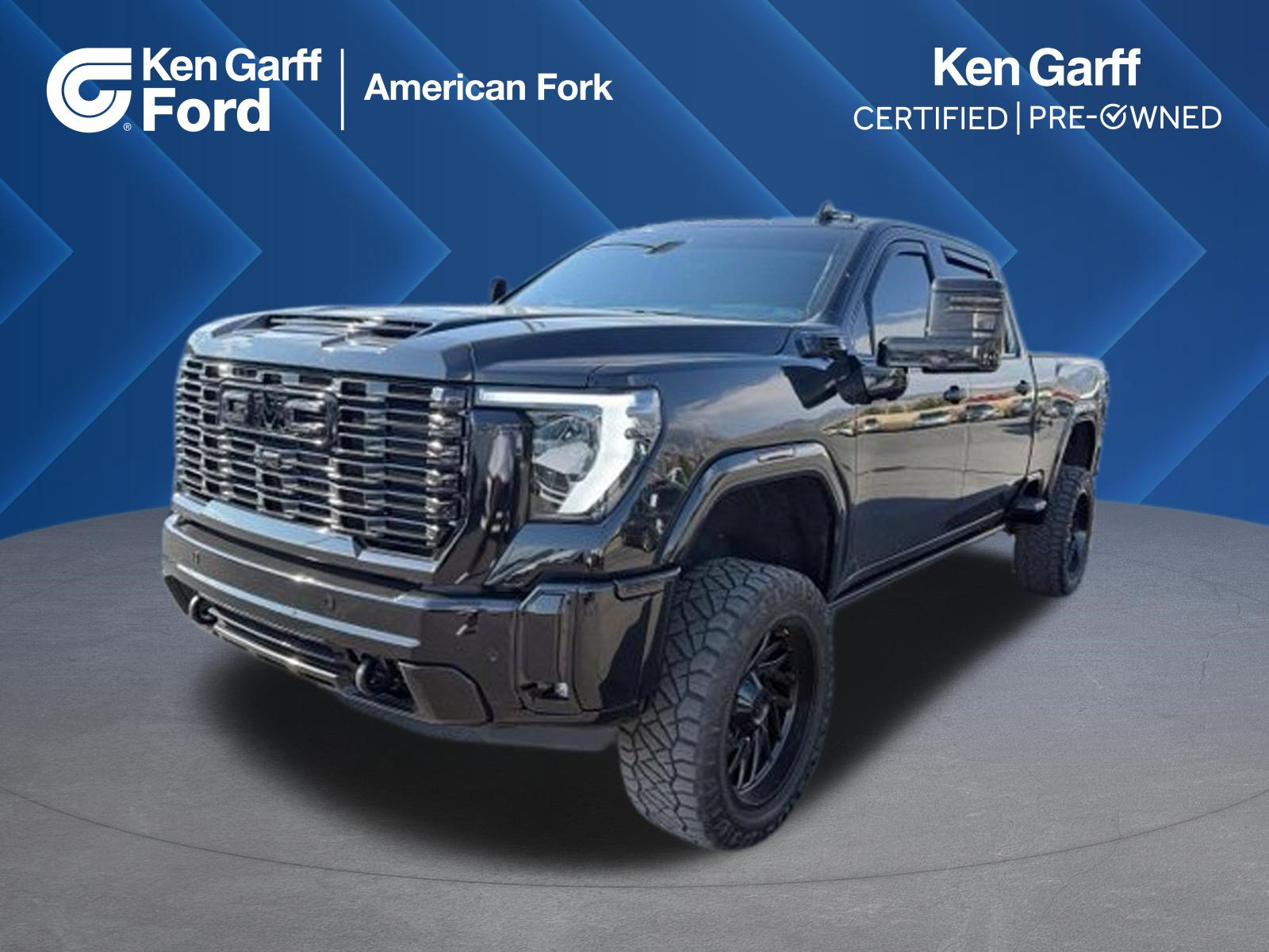 Used 2024 GMC Sierra 3500 Denali Ultimate AWD/4WD image 1