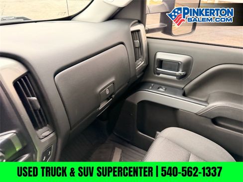 Used 2018 Chevrolet Silverado 1500 LT w/ All Star Edition image 21