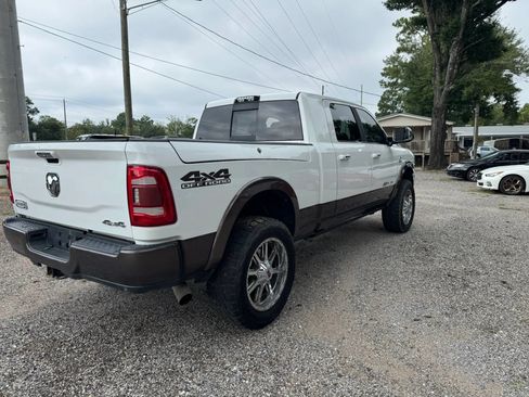 Used 2019 RAM 2500 Limited AWD/4WD image 9