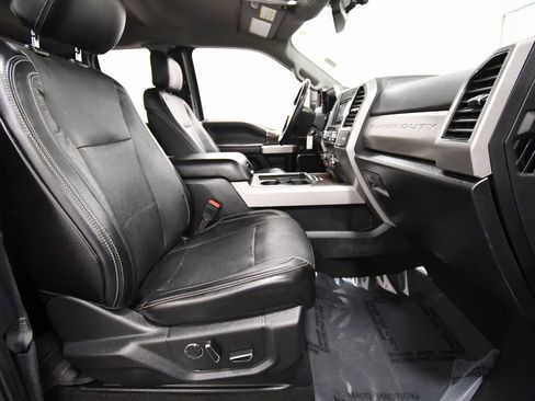 Used 2018 Ford F350 Lariat w/ FX4 4x4 Off Road Package image 18