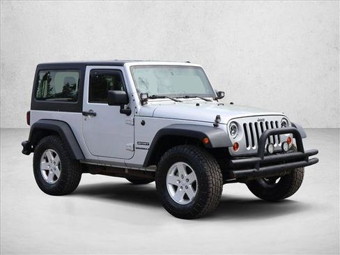 Used 2011 Jeep Wrangler Sport AWD/4WD image 3