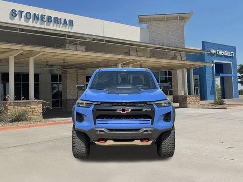 Certified 2026 Chevrolet Colorado ZR2 w/ Technology Package AWD/4WD image 9