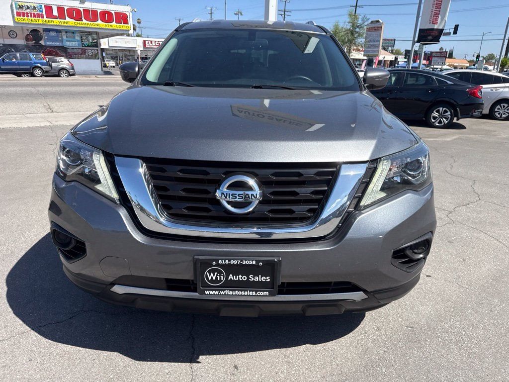 Used 2020 Nissan Pathfinder S AWD/4WD image 3