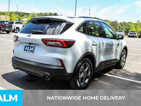 Used 2026 Ford Escape ST-Line FWD image 4
