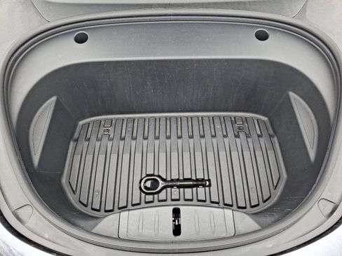 Used 2022 Tesla Model 3 image 27