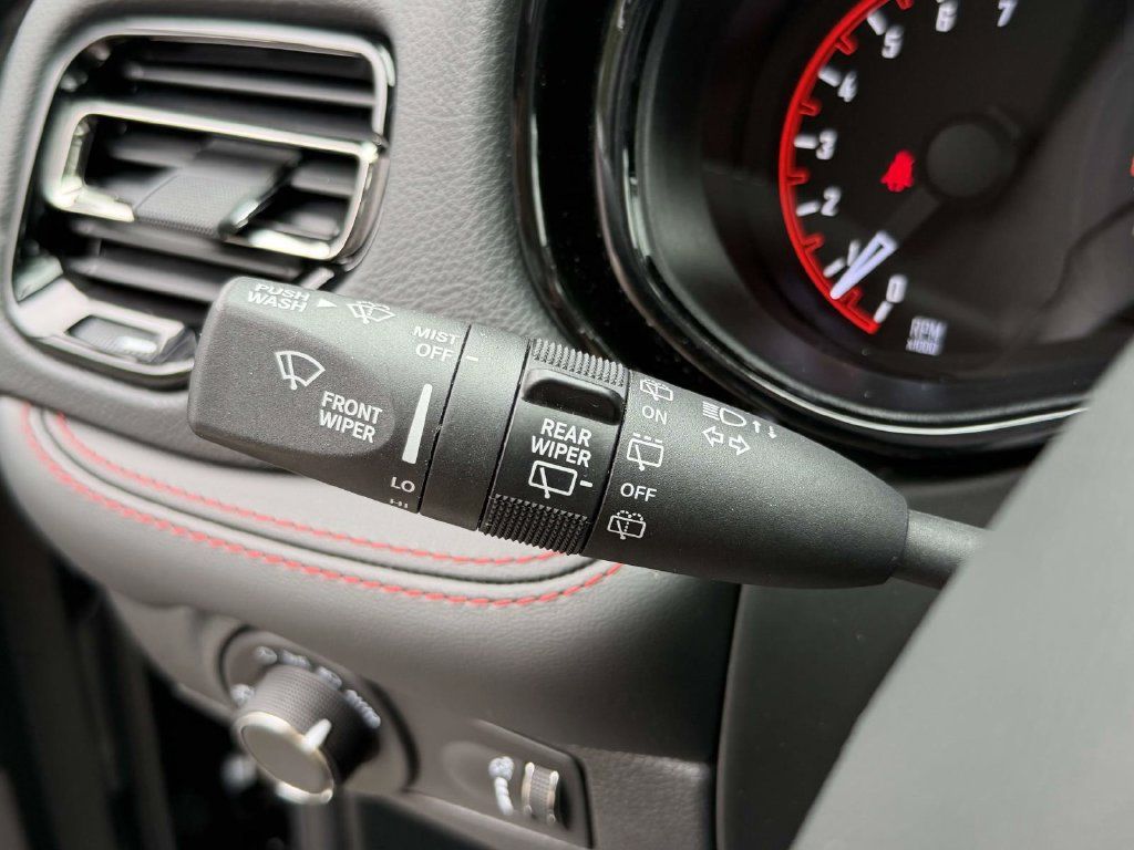 Used 2026 Dodge Durango GT AWD/4WD image 26