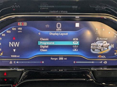 Used 2025 Chevrolet Silverado 2500 LTZ w/ LTZ Convenience Package image 26