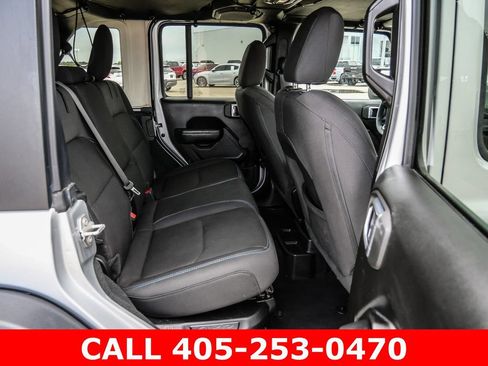 Used 2023 Jeep Wrangler Unlimited Rubicon 4xe w/ Cold Weather Group AWD/4WD image 52