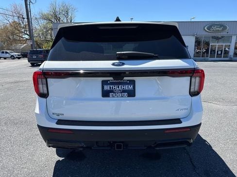 New 2026 Ford Explorer ST-Line AWD/4WD image 4