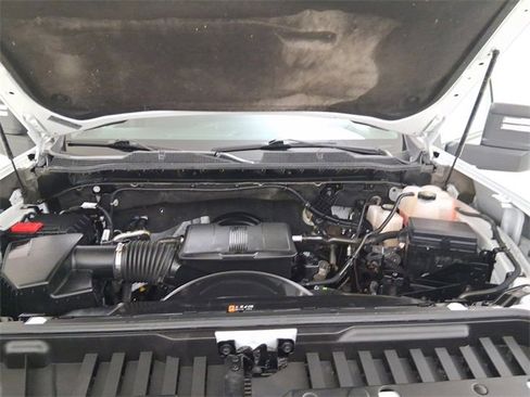 Used 2025 Chevrolet Silverado 2500 W/T w/ WT Convenience Package image 11