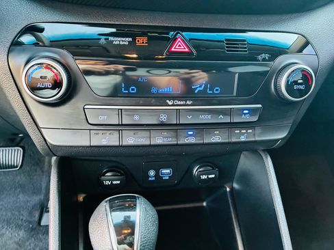 Used 2021 Hyundai Tucson SEL w/ Cargo Package FWD image 24