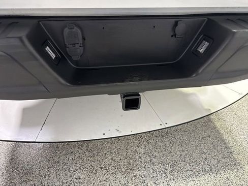 Used 2019 Ford F150 XL w/ Equipment Group 101A Mid AWD/4WD image 25