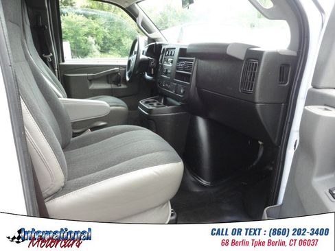 Used 2020 Chevrolet Express 2500 w/ Driver Convenience Package RWD image 12
