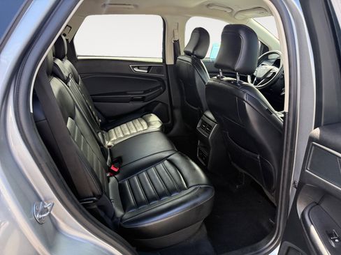 Certified 2024 Ford Edge SEL w/ Convenience Package AWD/4WD image 18