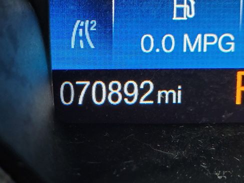 Used 2018 Ford Focus SE image 30