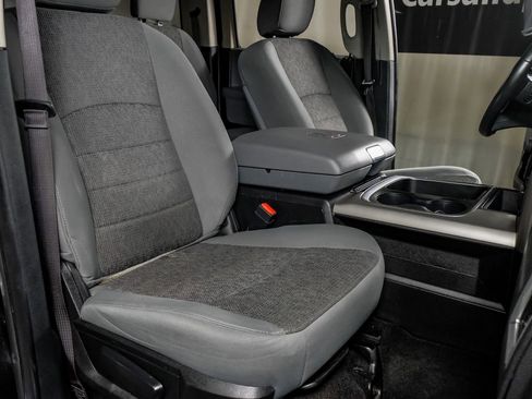 Used 2018 RAM 1500 Big Horn image 29