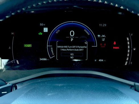 Used 2025 Toyota Camry SE FWD image 24
