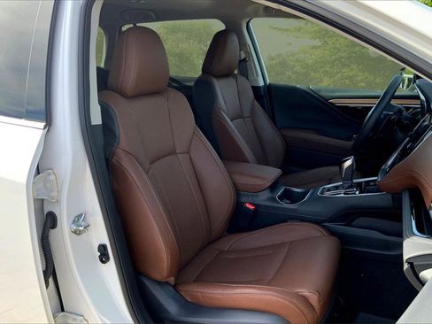 Certified 2025 Subaru Outback Touring image 29