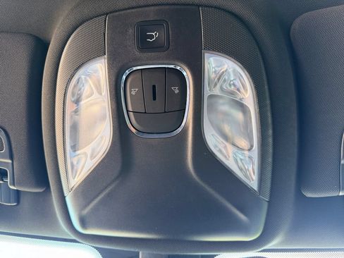 Used 2025 Jeep Compass Trailhawk w/ Trailhawk Elite Group AWD/4WD image 20