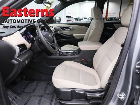 Used 2023 Chevrolet Traverse LS w/ Safety Package image 14