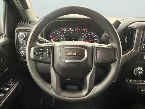 Used 2022 GMC Sierra 1500 Pro w/ 1SA Safety Plus Package AWD/4WD image 9